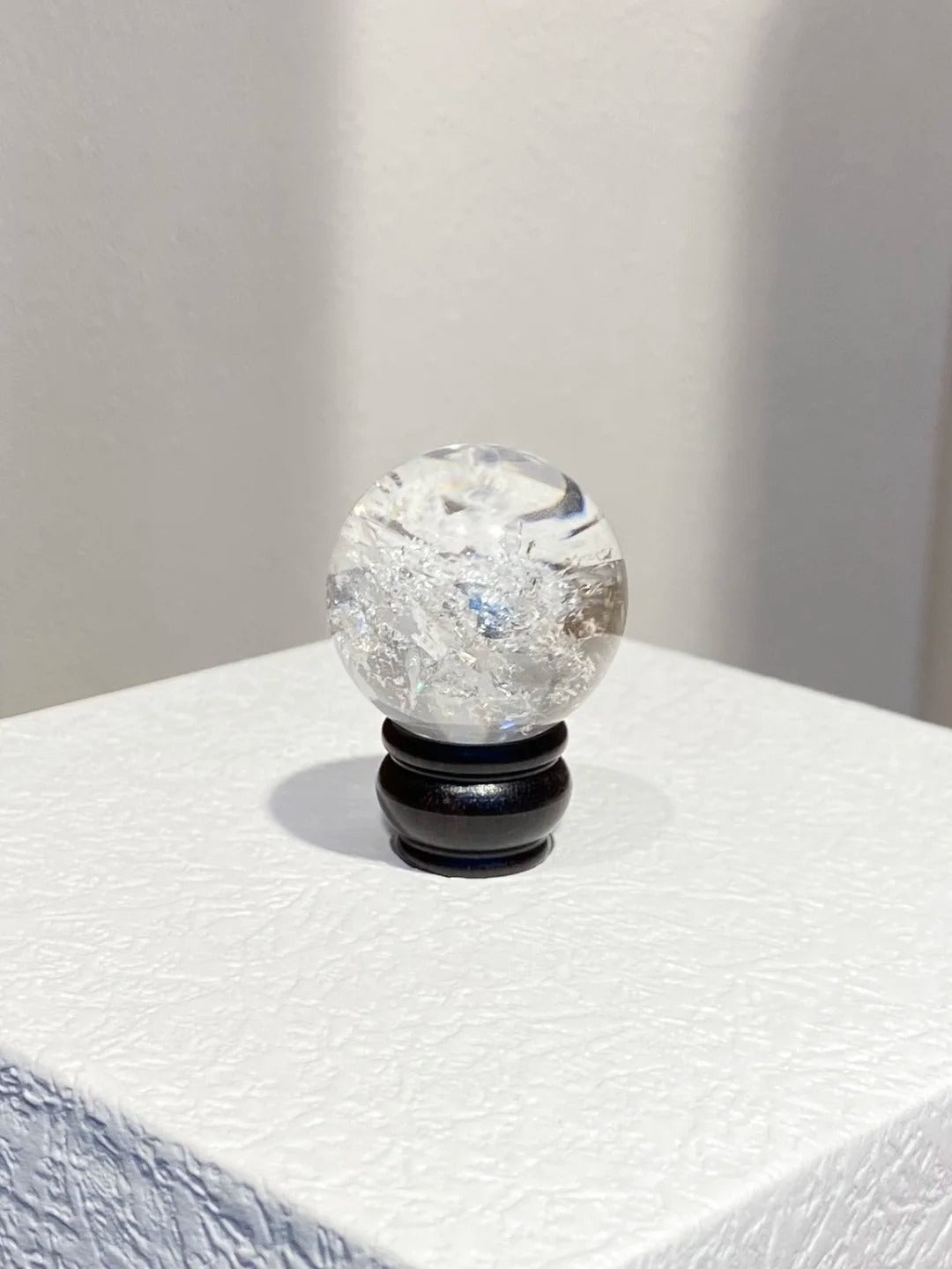 Polished White Quartz Sphere – Powerful Healing Stone for Harmony & Positive Energy